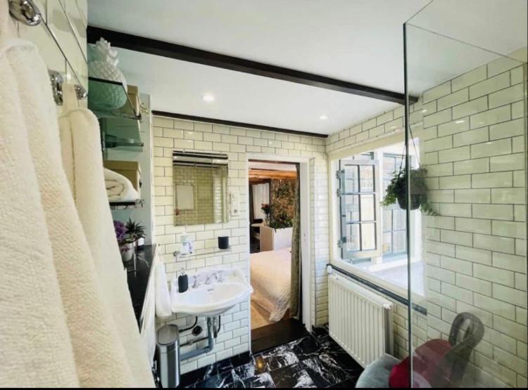 The Enlightened House Luxury Suites Amsterdam Eksteriør billede